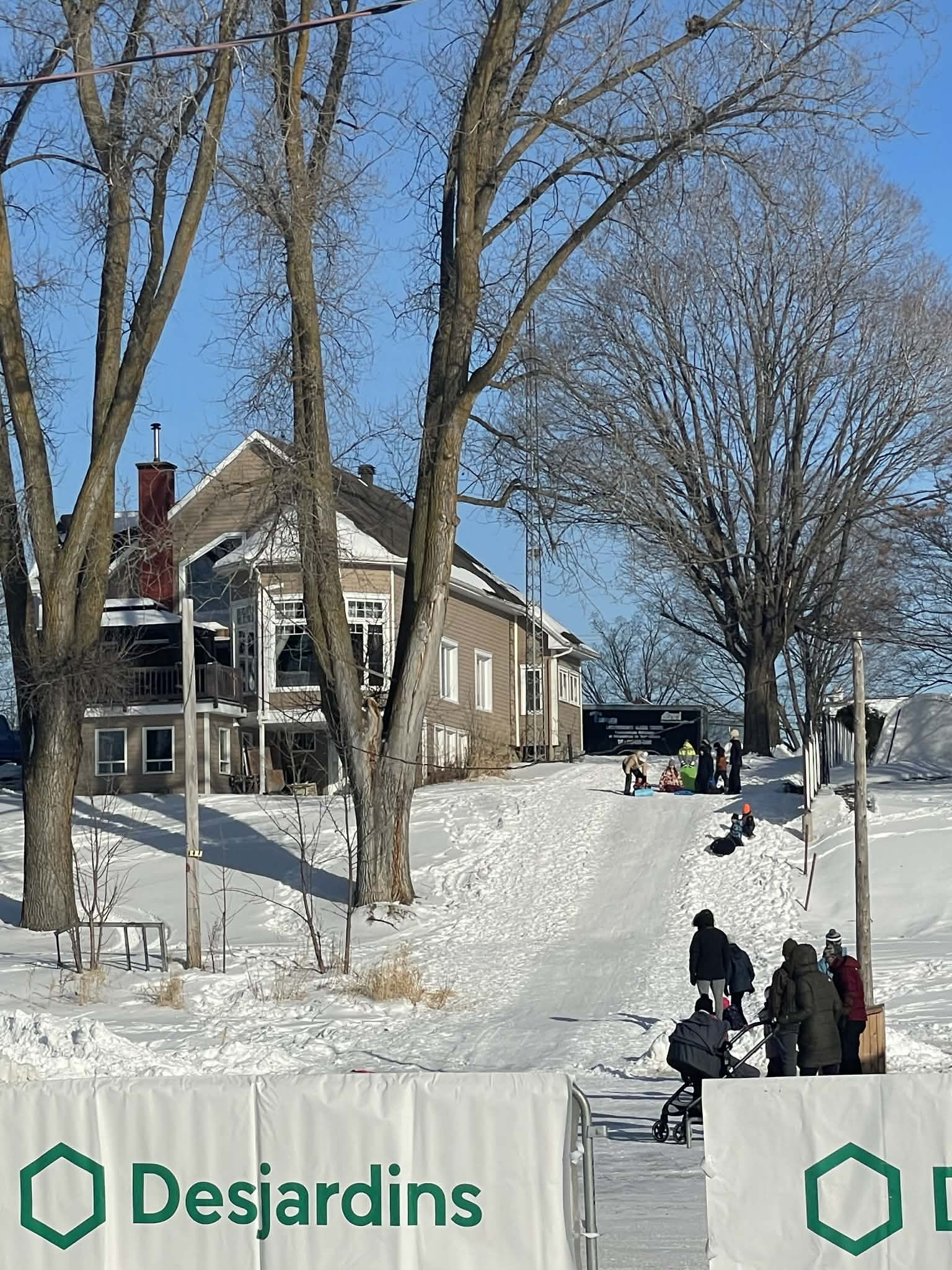 2274573a-d037-4cf8-8724-0e18ccf0ad3d